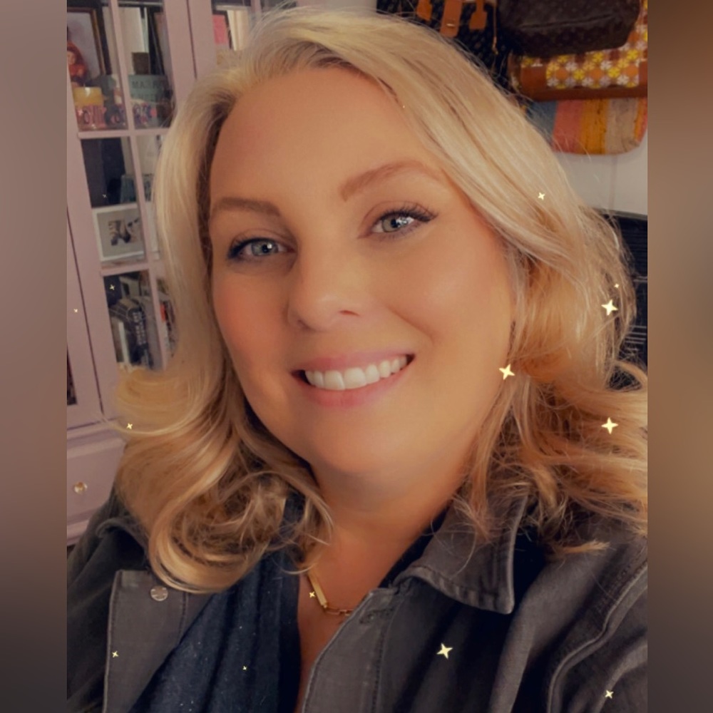 Meet your Posher, Leigh